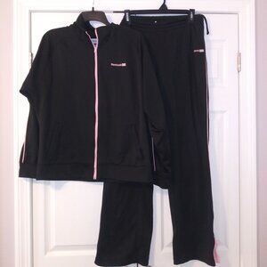 Reebok Classic Women Sport Suit Black and pink Sz XXL